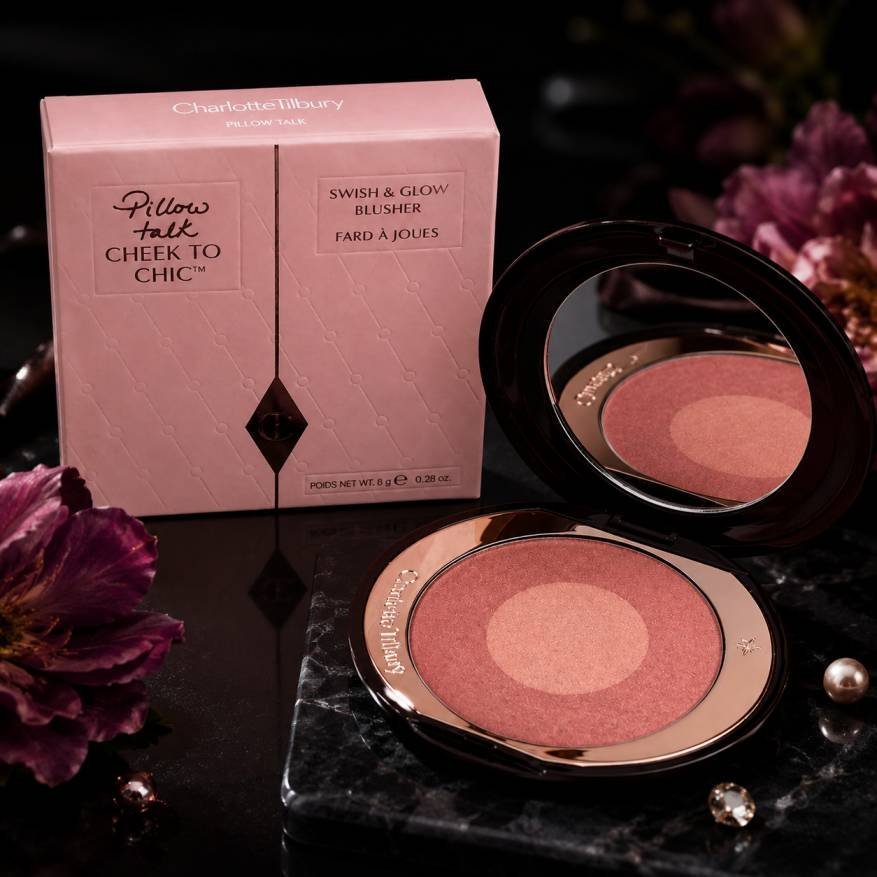Charlotte Tilbury Pillow Talk Cheek to Chic Swish & Glow Blusher | Luxury Powder Blush 8g